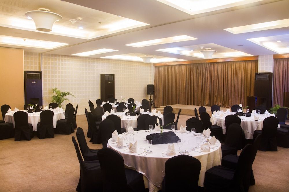 undefined Diamond Suites and Residences 10