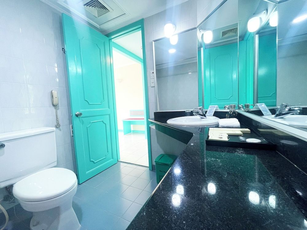 undefined Bat Dat Hotel 4