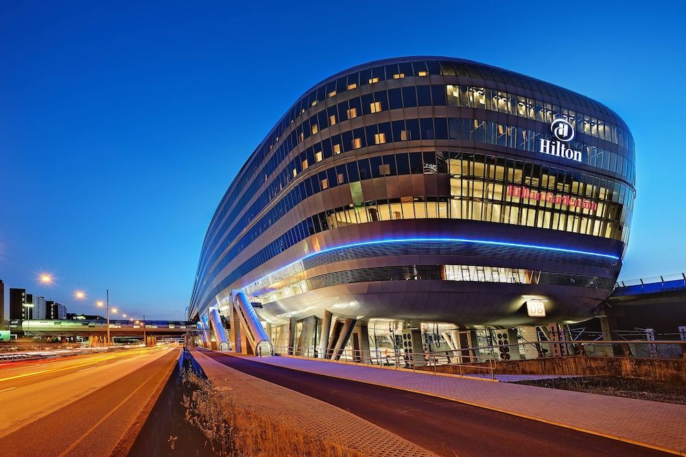 undefined Hilton Garden Inn Frankfurt Airport 2