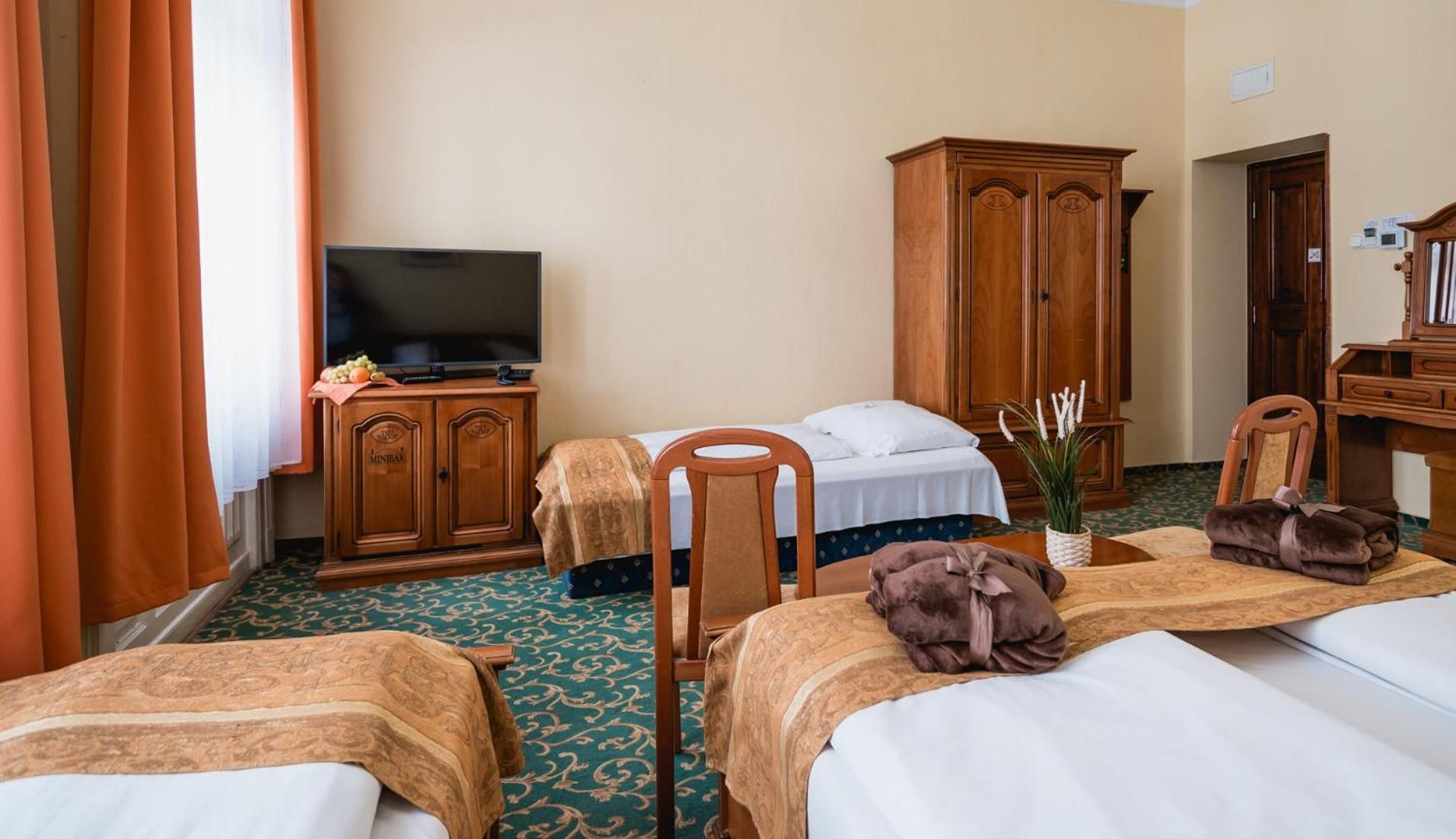 Quadraple Room