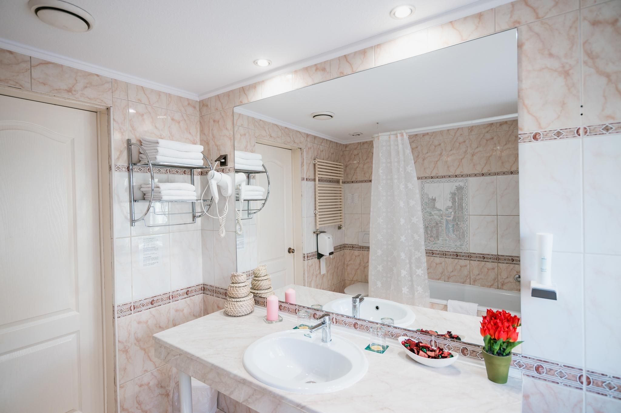 undefined City Hotel Unio Superior 5