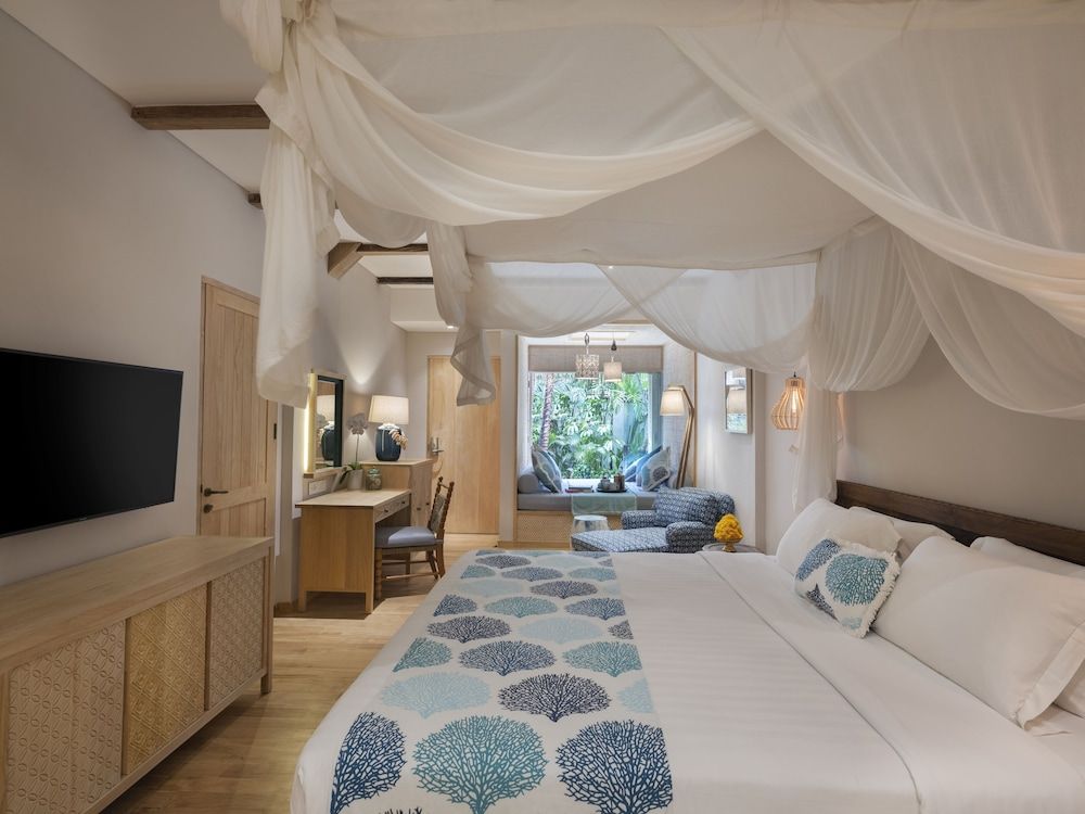 Mandira Club Suite Twin