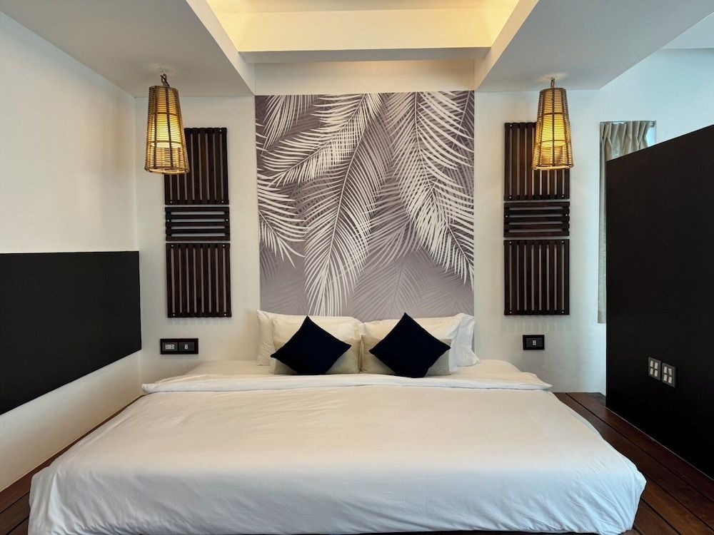 Koh Tao Montra Resort Villa, Beachside 4