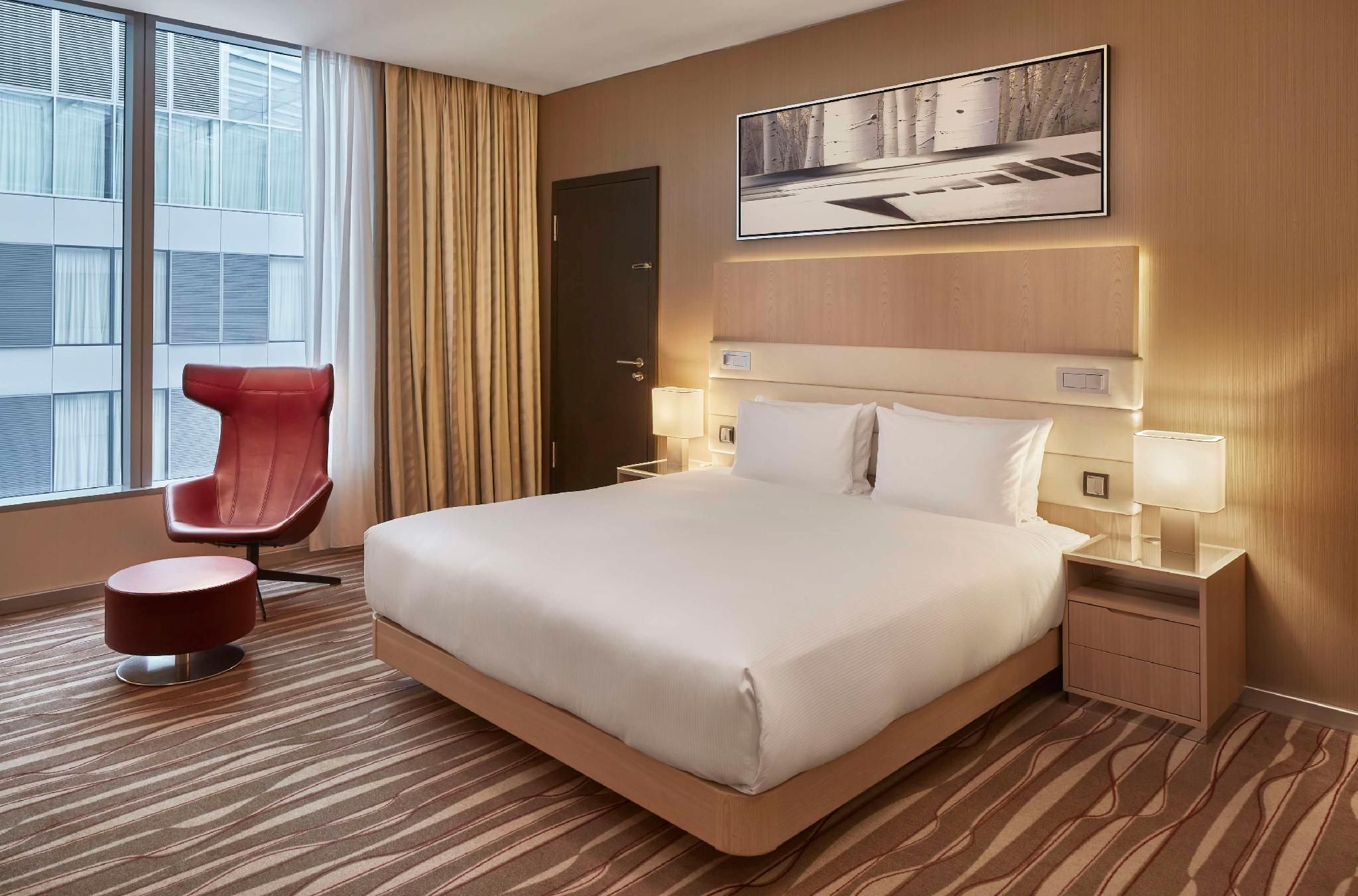 Hilton Frankfurt Airport King Guest Room