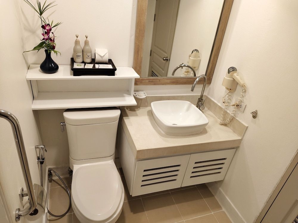 Aonang All Seasons Beach Resort Superior Room 10