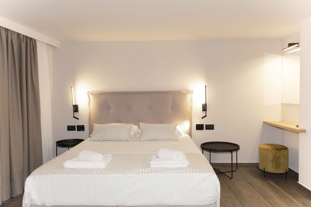 Elina Hotel Apartments Superior Studio 2