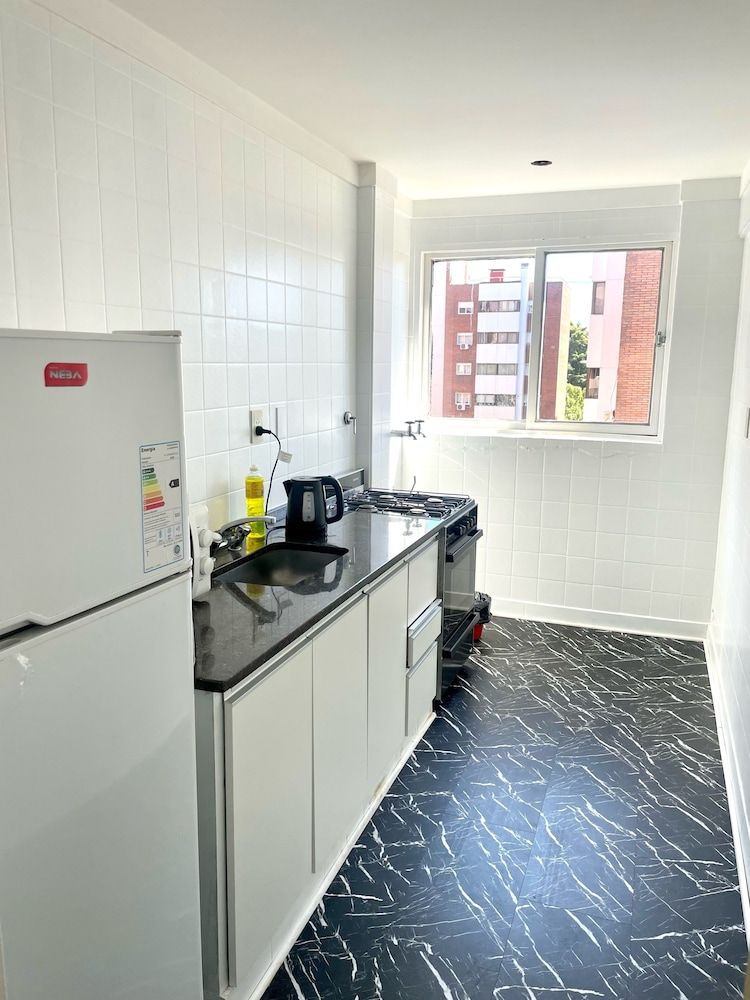 Golf Tower Suites & Apartments Family Apartment 4