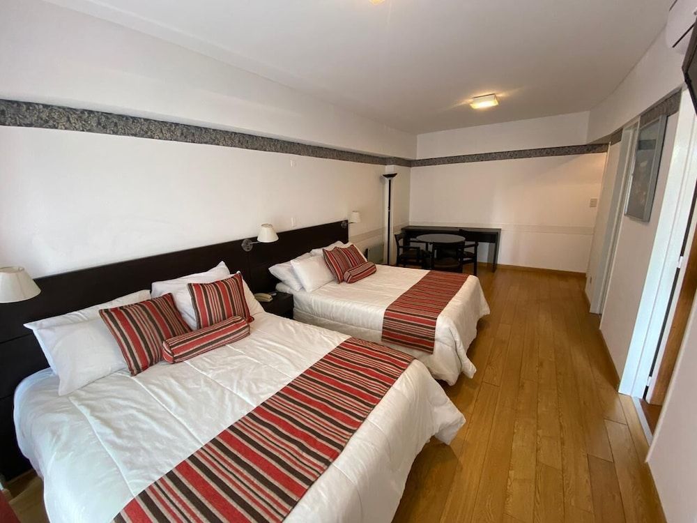 Golf Tower Suites & Apartments Superior Twin Room 2