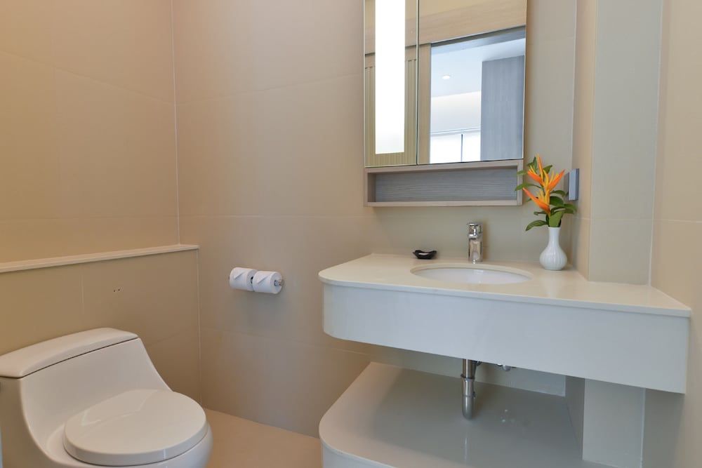 Tinidee Golf Resort Phuket Two Bedroom Suite Golf View 5