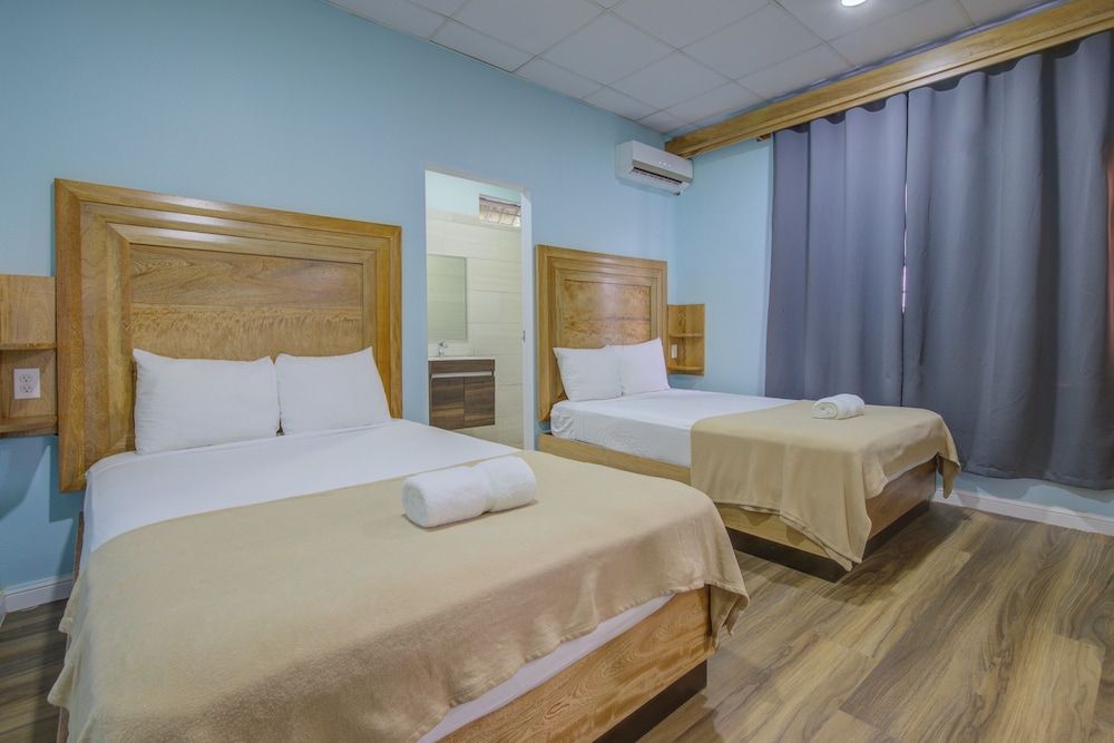 Airport Suites Hotel Double Room, Non Smoking