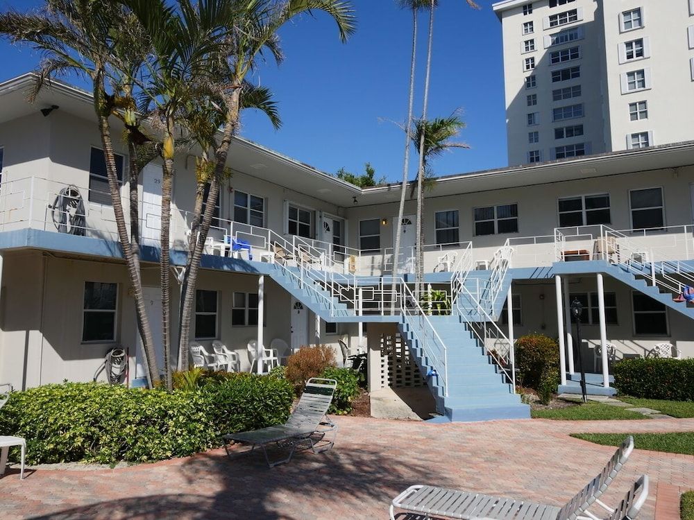 undefined Holiday Isle Yacht Club 7