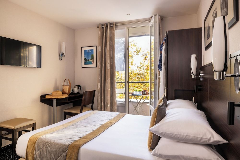 Jack's Hotel Classic Double Room 2