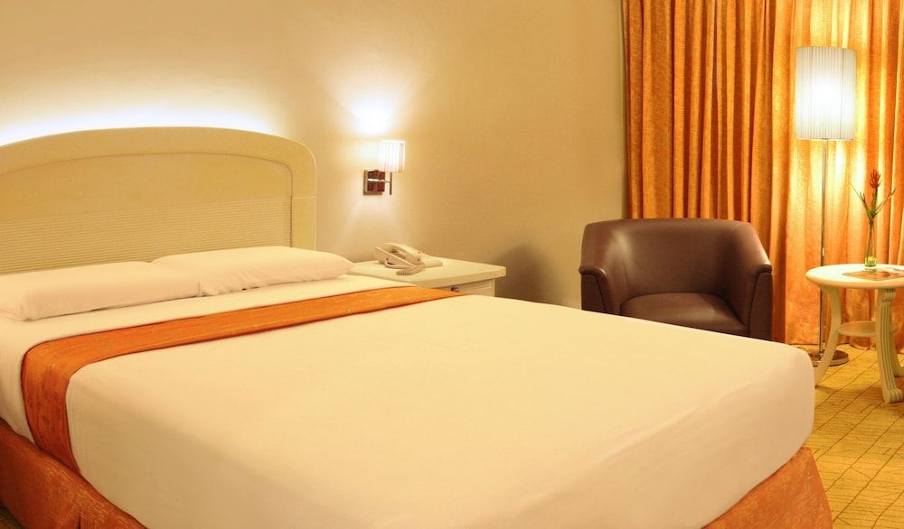 undefined Riviera Mansion Hotel 9