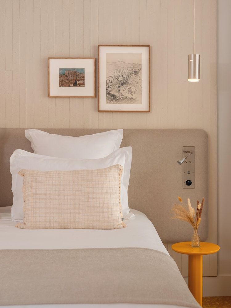 Junior Room