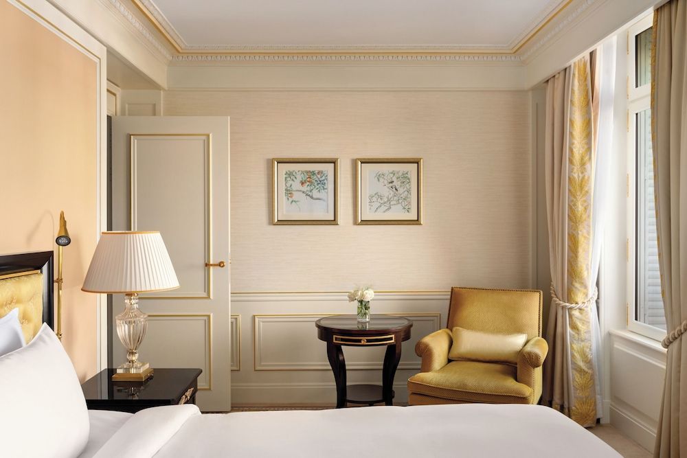 Junior Suite with 1 King Bed