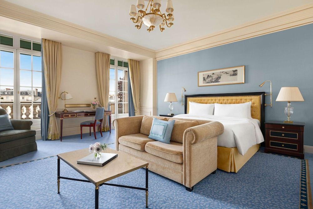1 King Bed Room with Terrace
