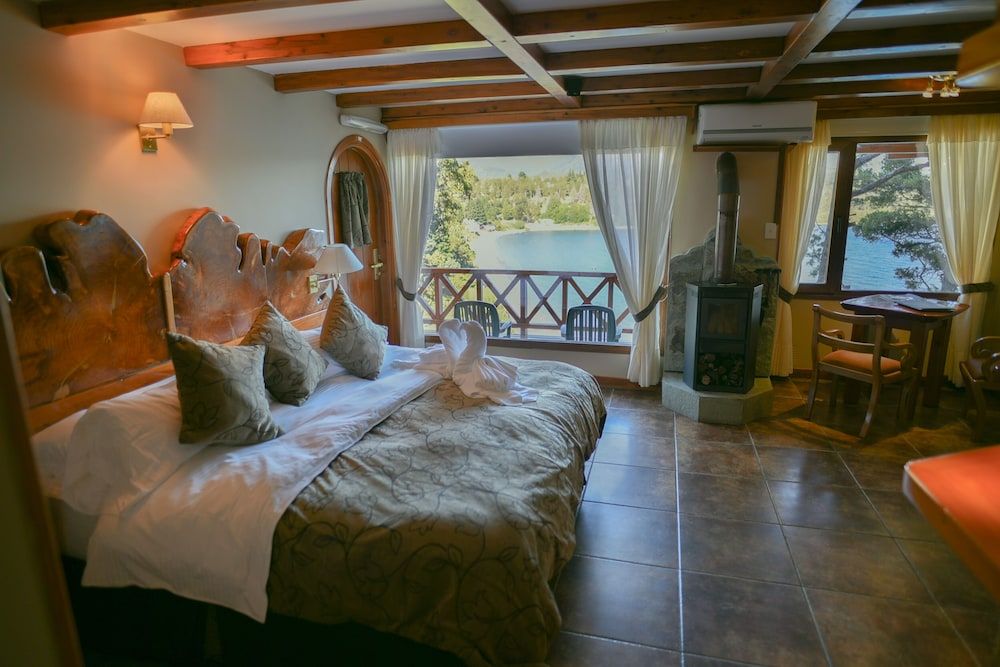 Suite, 1 Bedroom, Terrace, Lake View (Charming)