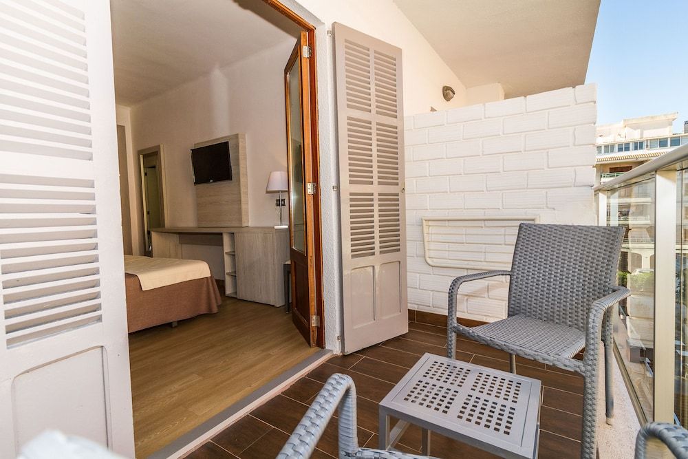 Standard Double Room, Balcony