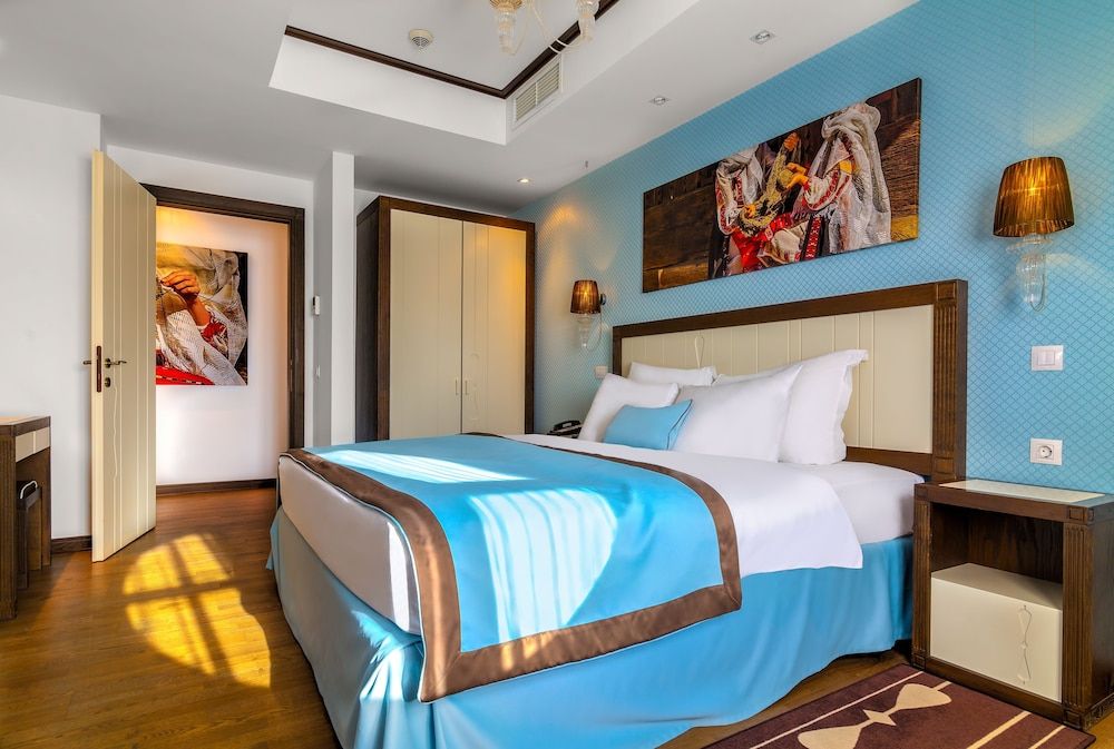 undefined Epoque Hotel 4