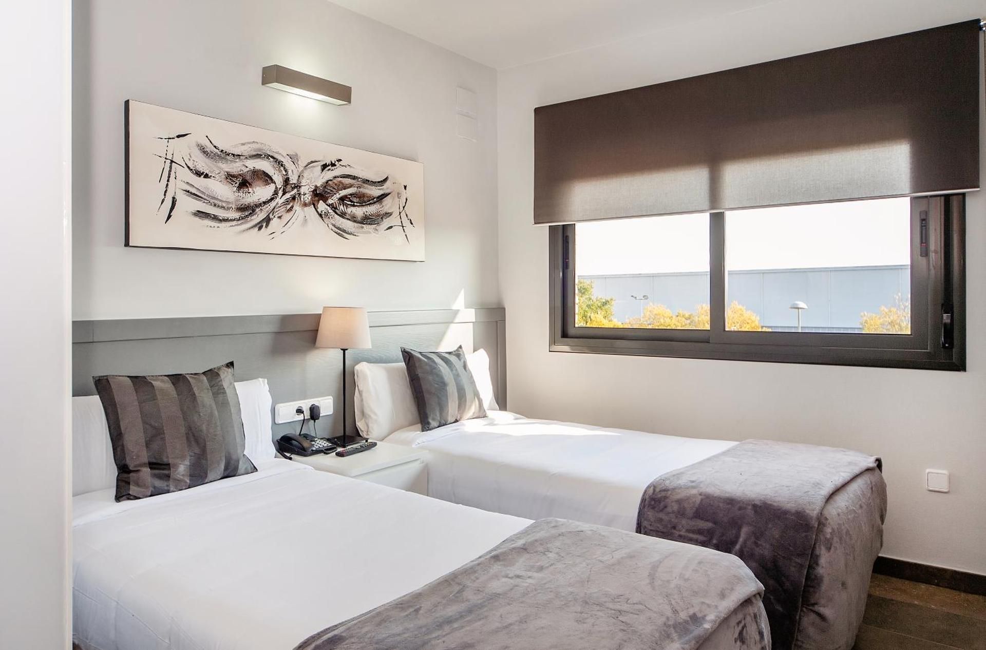 Standard Twin Room