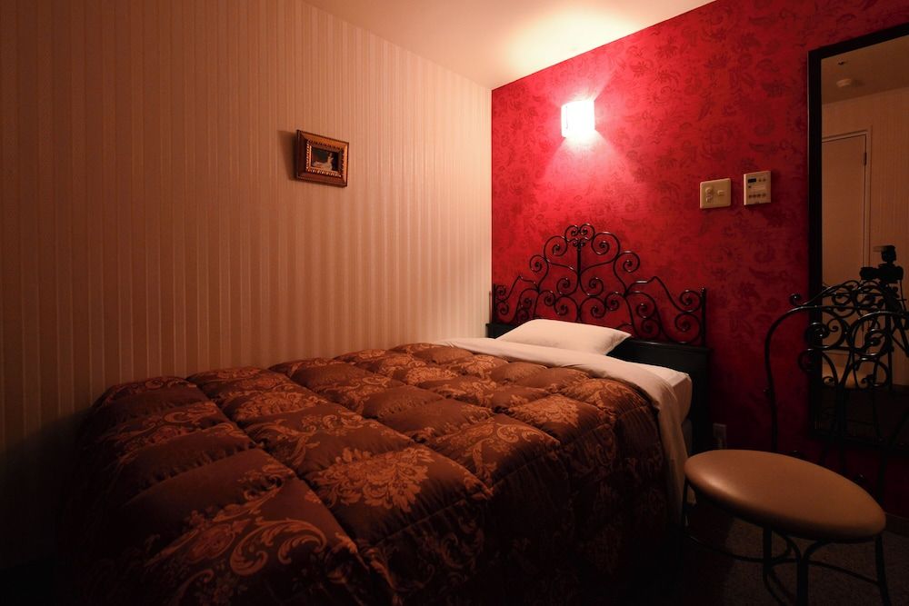 undefined Sakura Fleur Aoyama 5