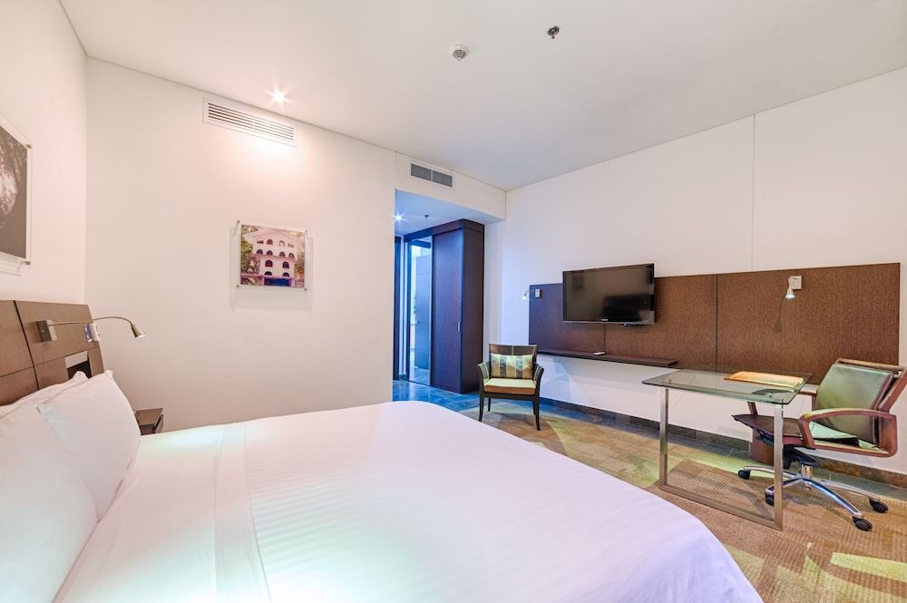 Luxury Suite, 1 King Bed