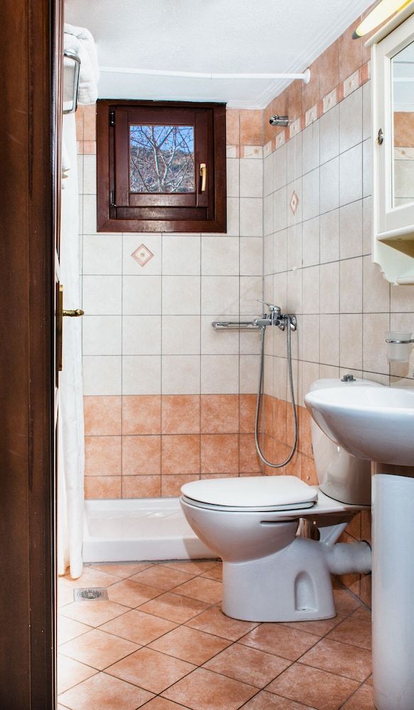 Erofili Hotel and Suites Family Apartment, 2 Bedrooms 4