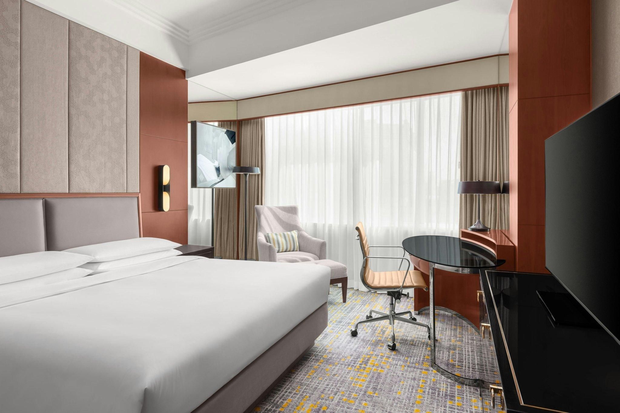 Shanghai Marriott Marquis City Centre Guest Room, 1 King