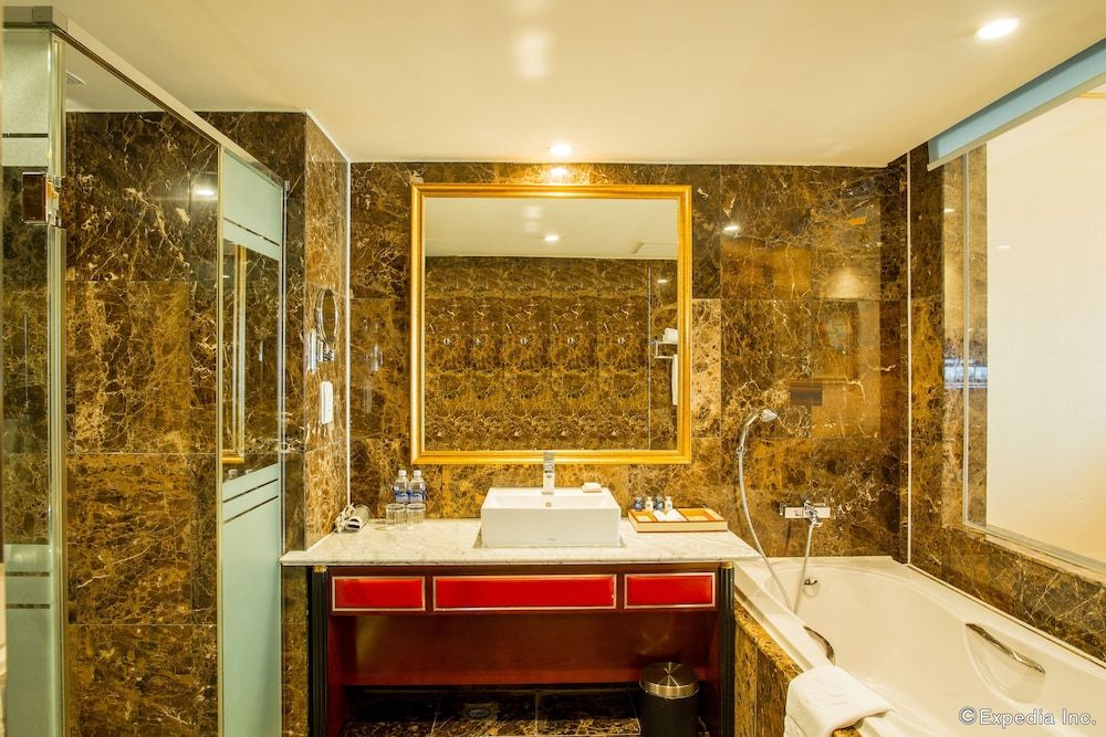 undefined Grand Plaza Hotel Hanoi 7