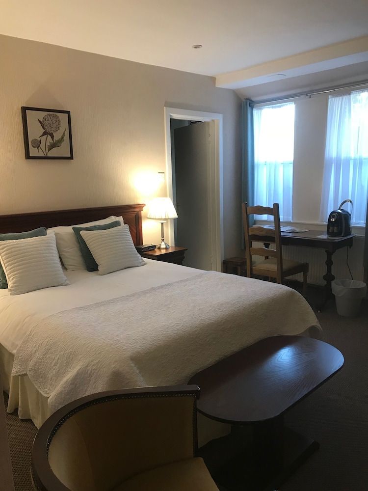 Mansfield House Hotel Basic Double Room