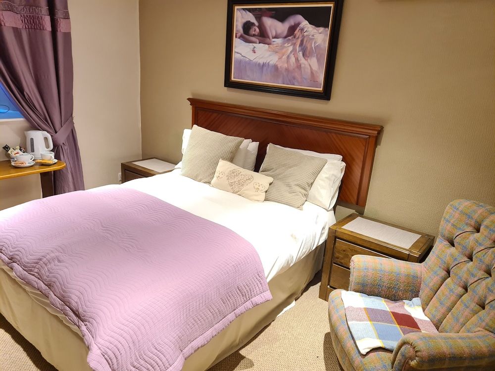 Mansfield House Hotel Basic Double Room 5