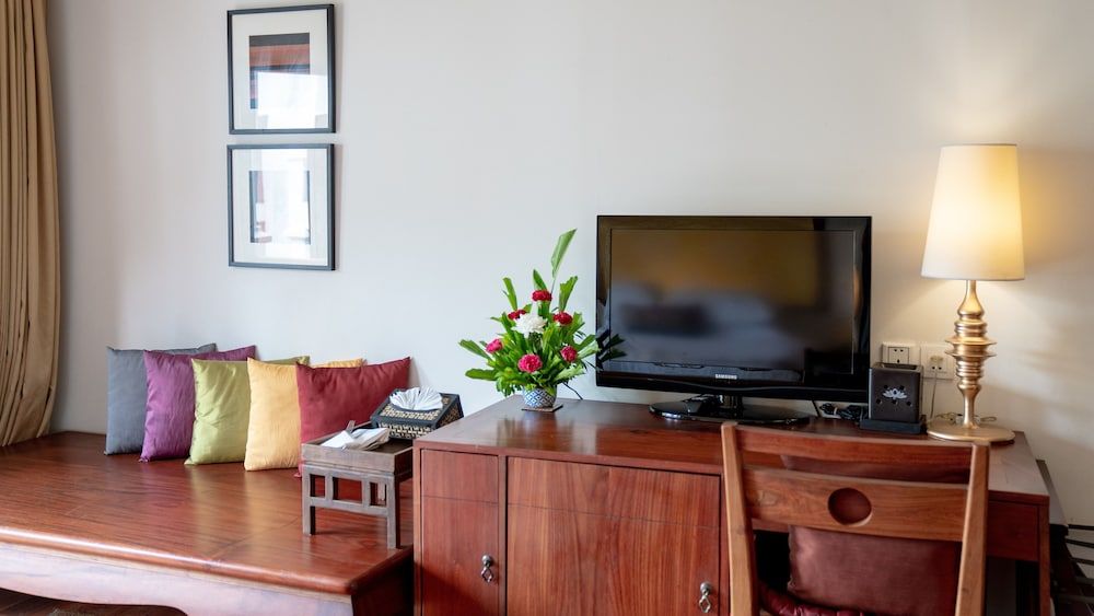 Le Palais Juliana Deluxe Twin Room 4