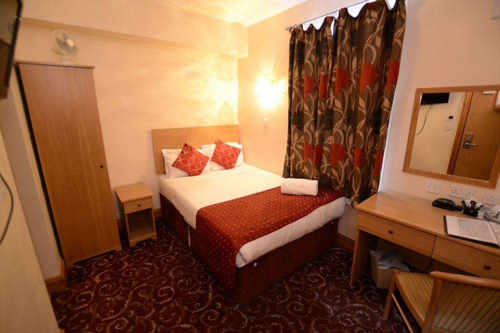 Britannia Inn Hotel Double Room 3