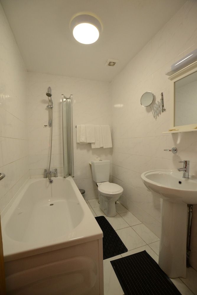 Britannia Inn Hotel Double Room 15