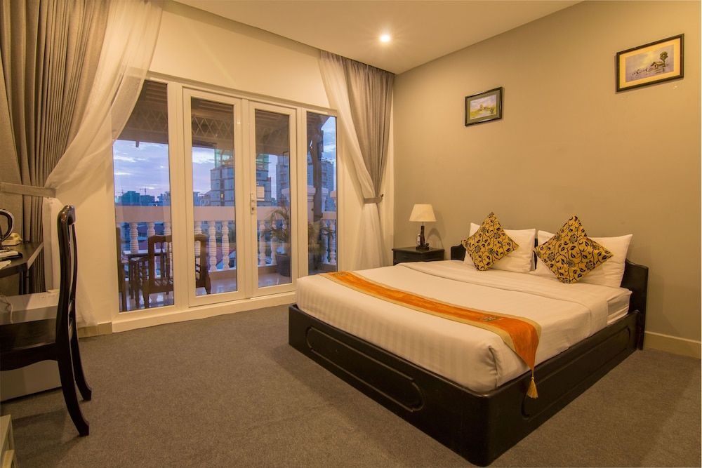 undefined Diamond Palace Hotel 2