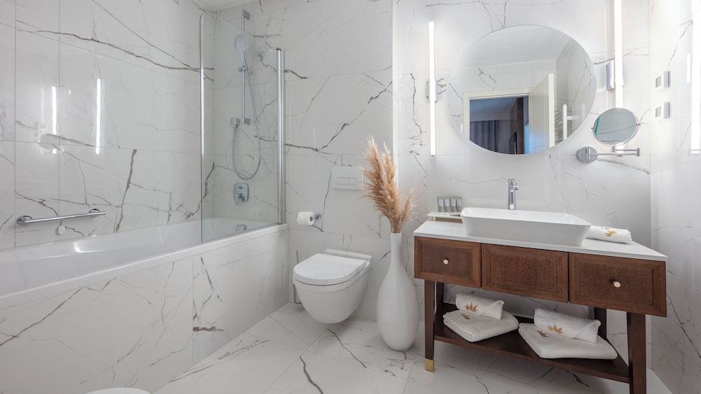 undefined Hotel Royal Ariston 10