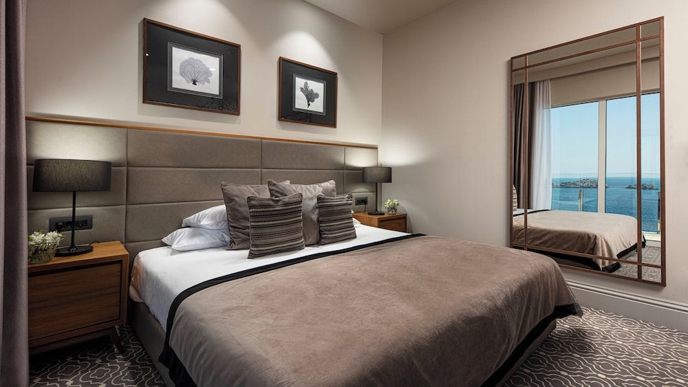 undefined Hotel Royal Ariston 9