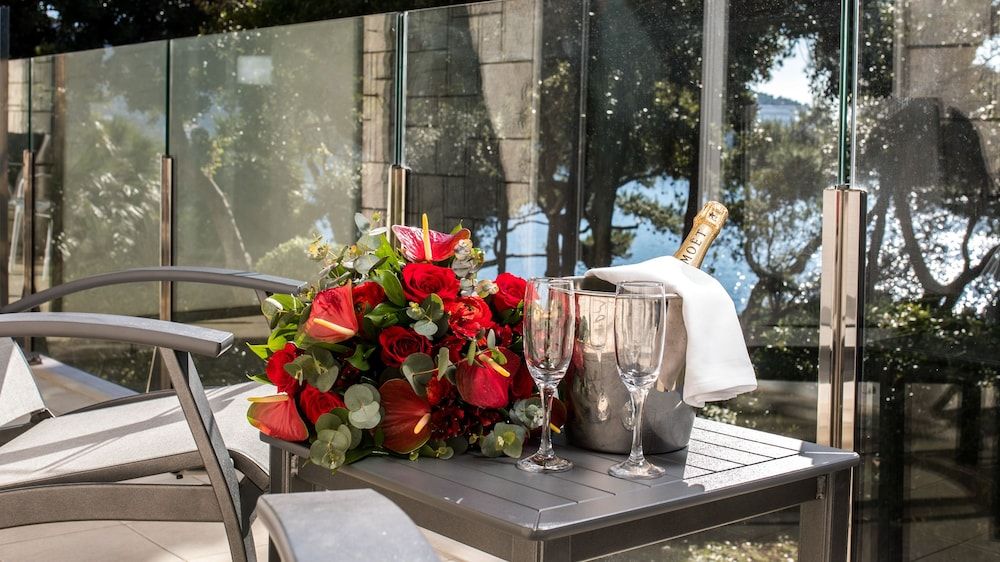 undefined Hotel Royal Ariston 6
