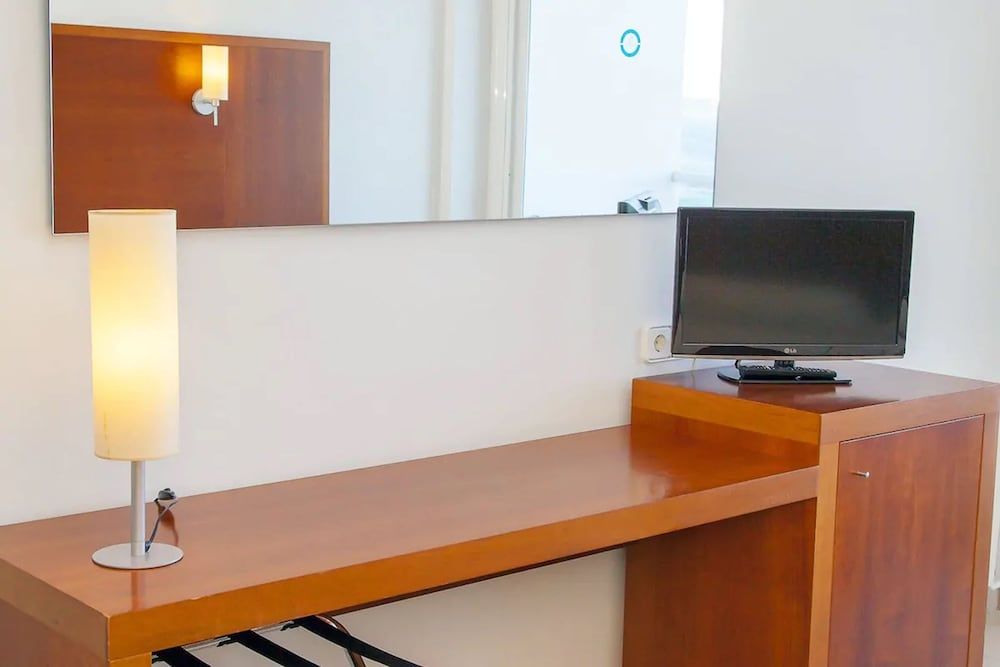 undefined Hotel Ibiza Playa 7