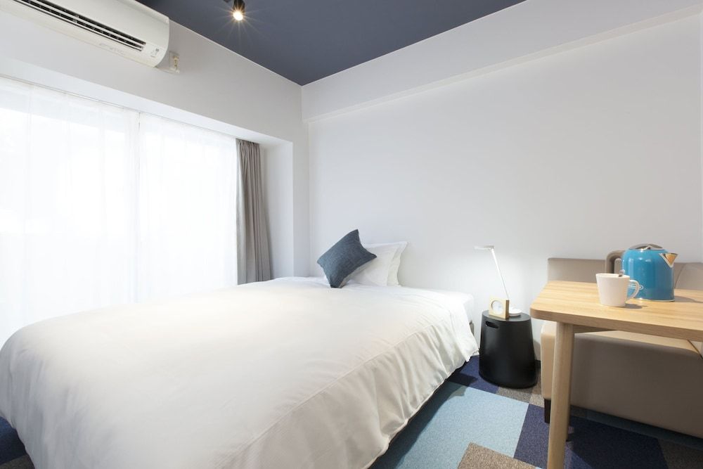 Single Room, Non Smoking, Kitchenette (10 min train ride to/from Shibuya) with Washers & Dryers