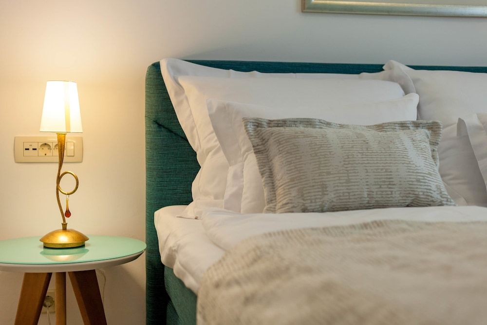 Aparthotel Pharia Economy Double Room, Park View 4