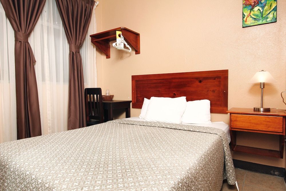 undefined Hotel Las Colinas 10