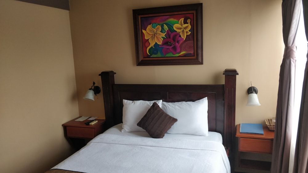 undefined Hotel Las Colinas 5