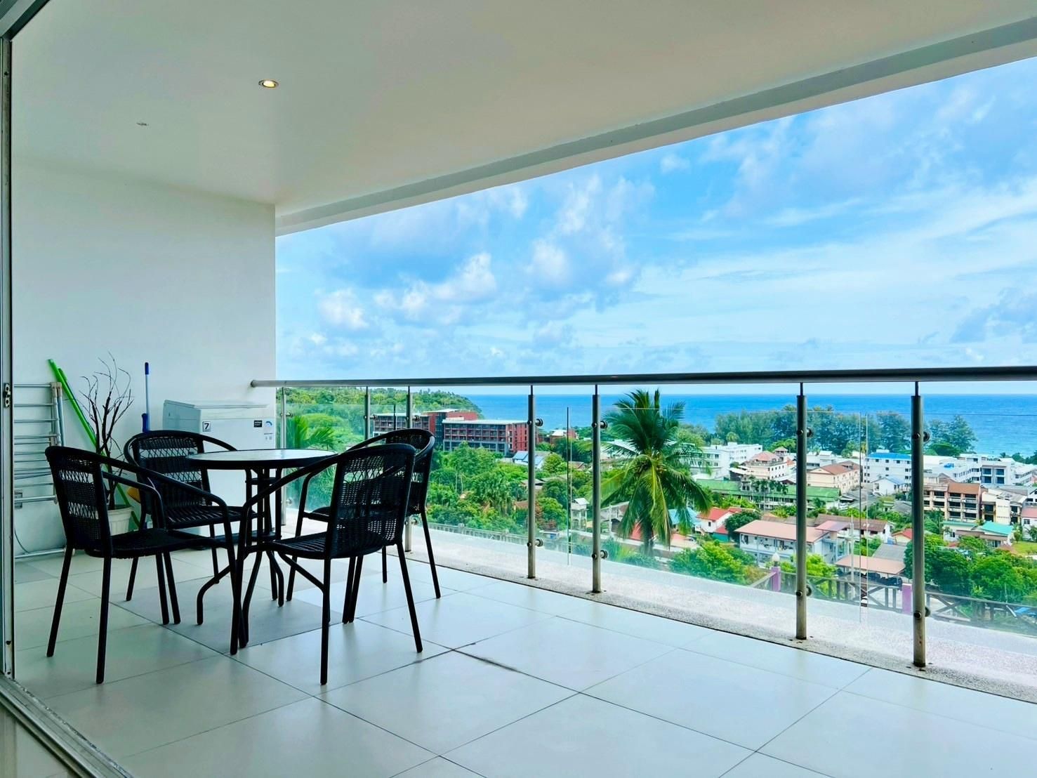 2 Bedroom Ocean View Apartment