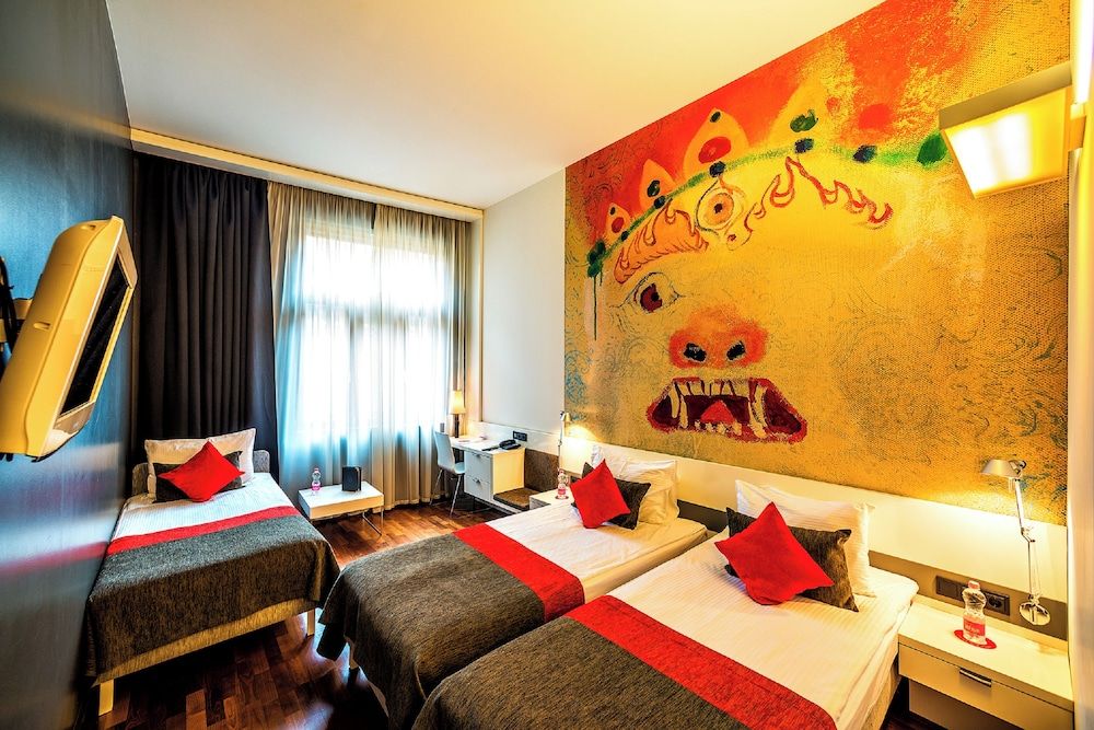 undefined Bohem Art Hotel 5