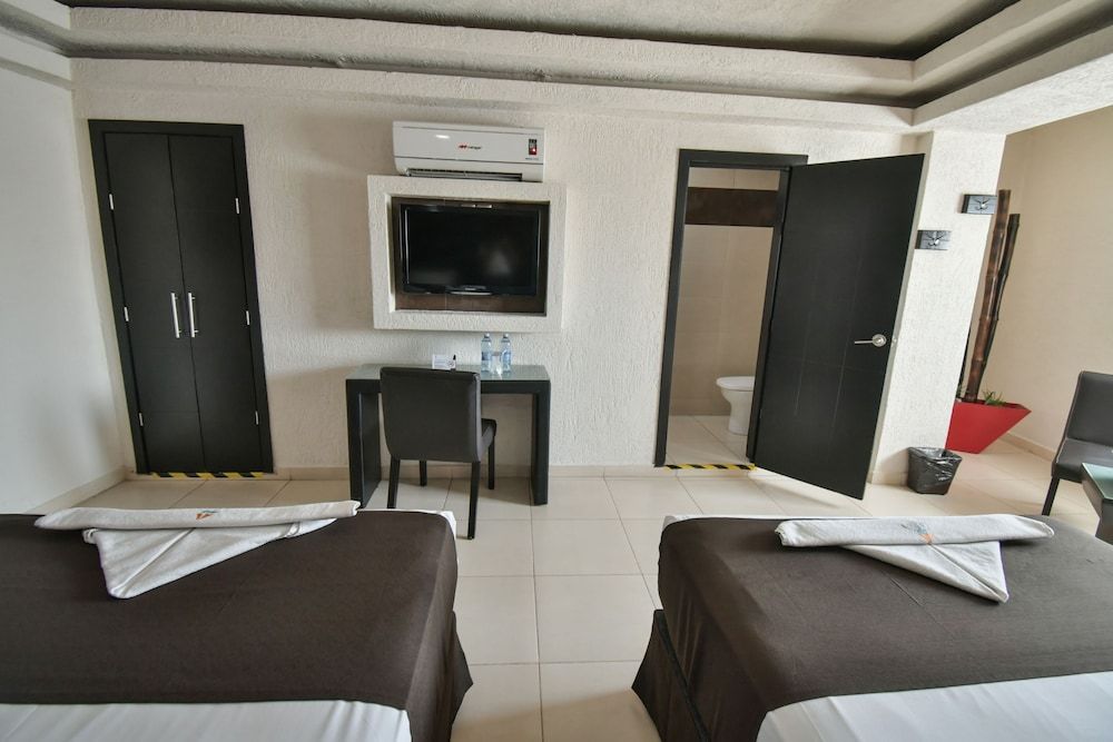 Hotel Portonovo Plaza Centro Superior Doble 6