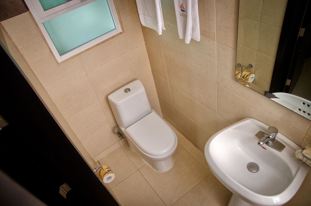 Hotel Portonovo Plaza Centro Standard Queen 6