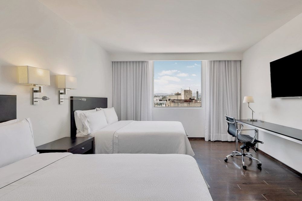 Fiesta Inn Insurgentes Sur Superior Room, 2 Double Beds 4