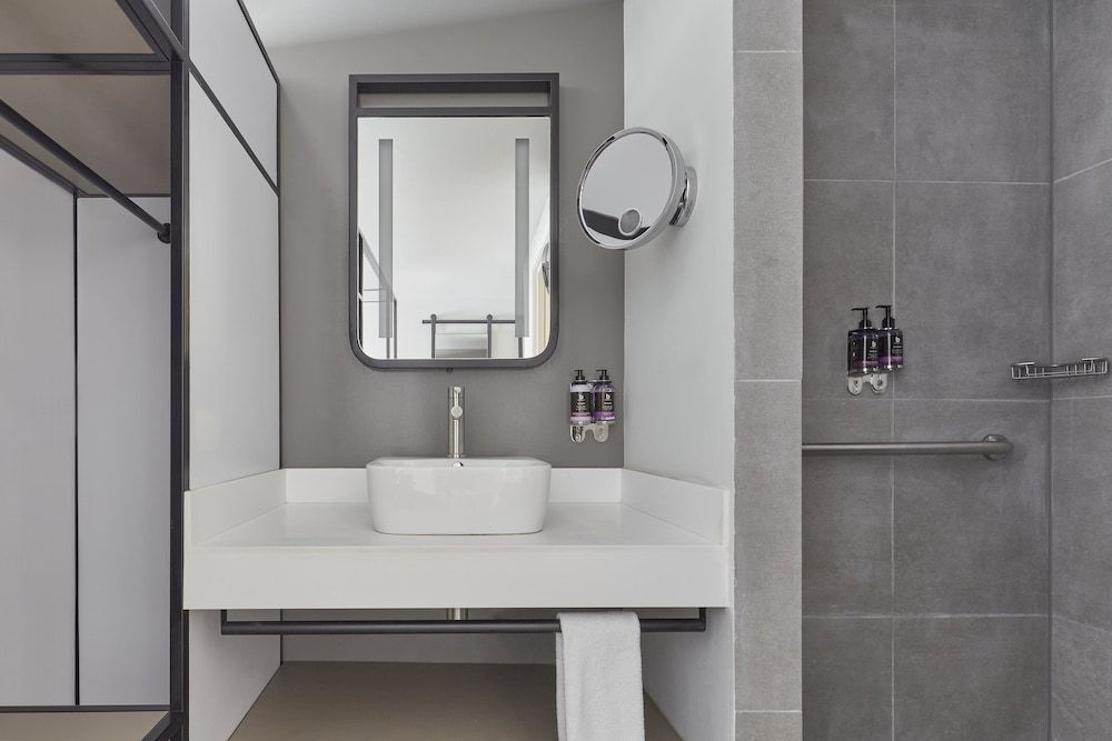 Fiesta Inn Insurgentes Sur Superior Room, 2 Double Beds 10