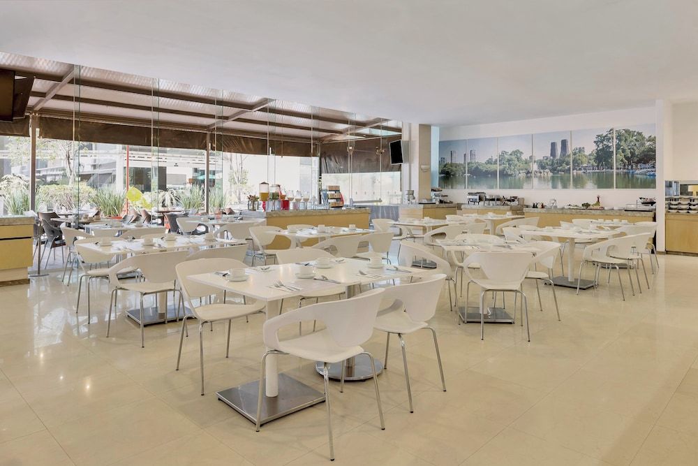 undefined Fiesta Inn Insurgentes Sur 9